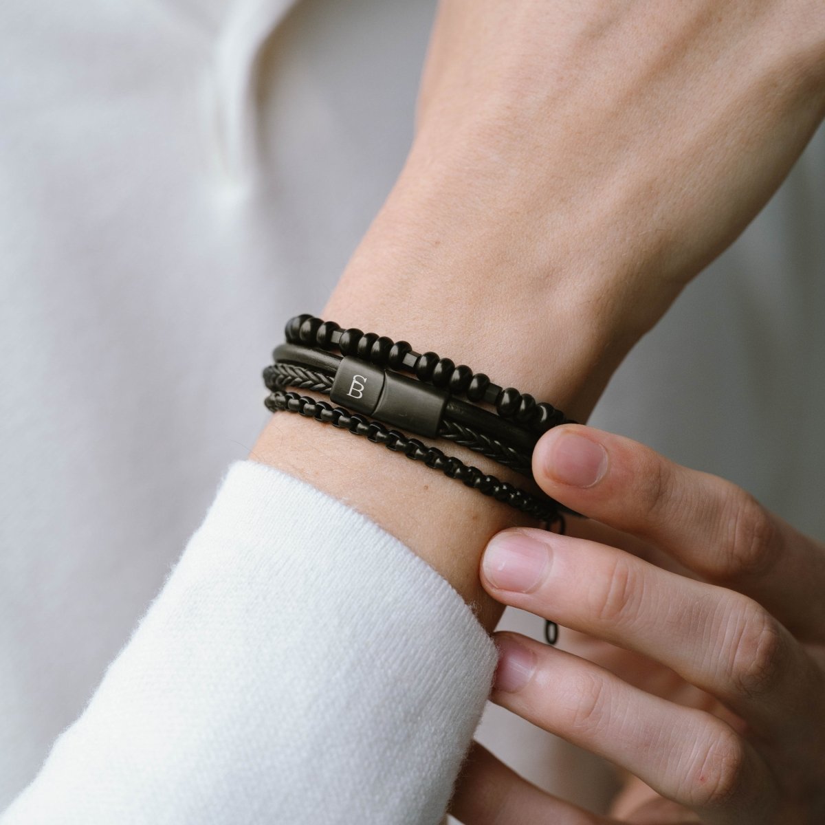 Black Edition Gemstone Bracelet Cyrus Adjustable - STEEL & BARNETT