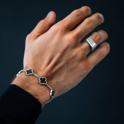 Clover Gemstone Bracelet Black Onyx - STEEL & BARNETT