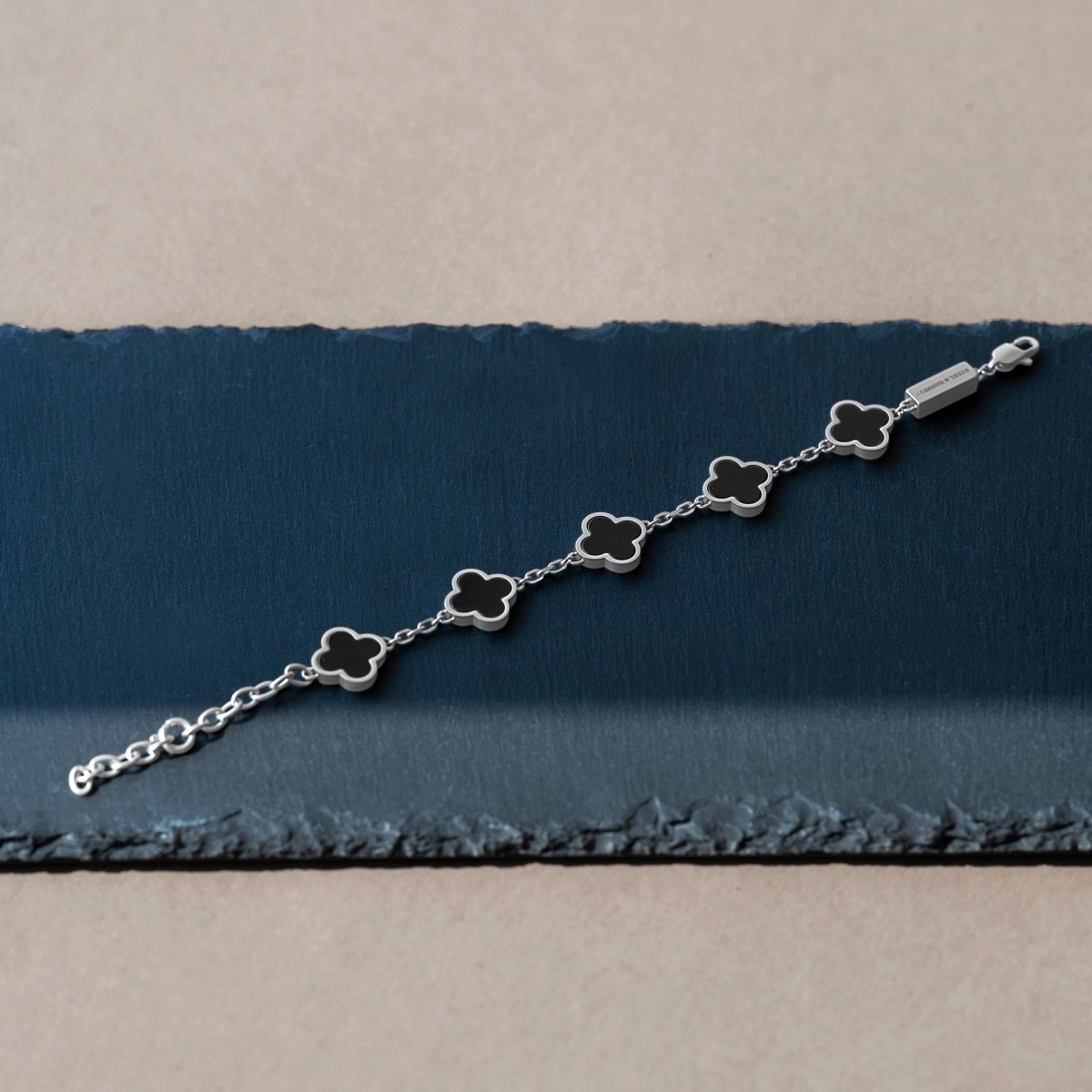 Clover Gemstone Bracelet Black Onyx - STEEL & BARNETT