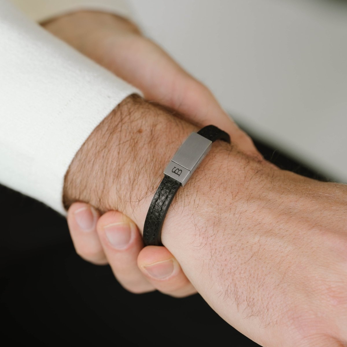 Grady Leather Bracelet Black - STEEL & BARNETT