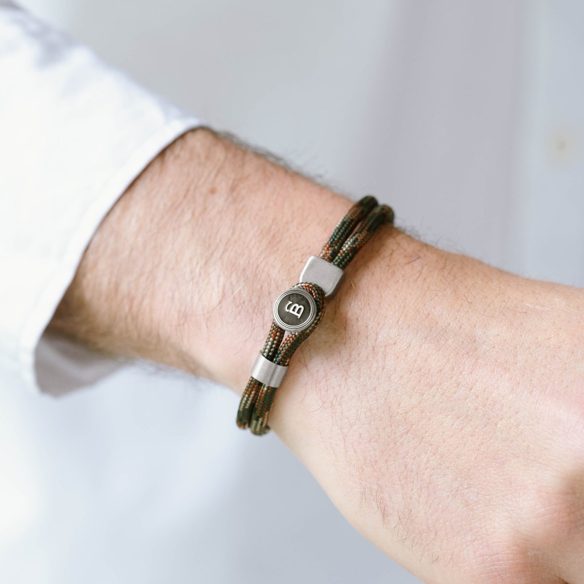 woodland camouflage paracord bracelet