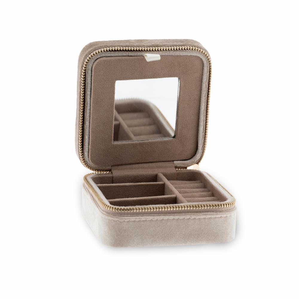 Velvet Travel Jewelry Organizer with Mirror - STEEL & BARNETT