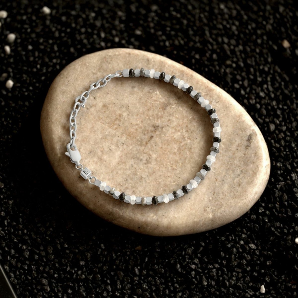 Vertex Stones Bracelet Umbra Adjustable - STEEL & BARNETT